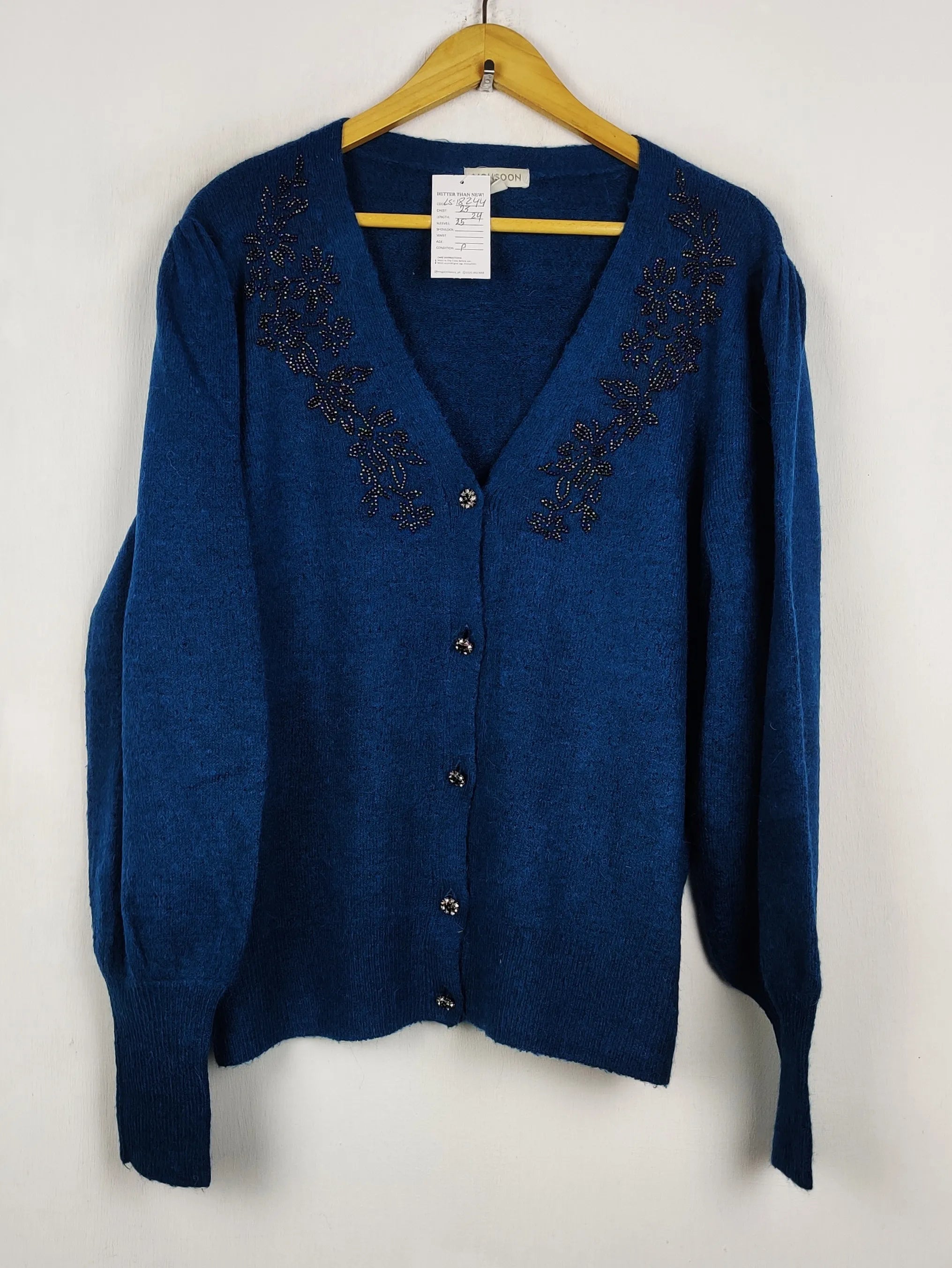 Buy online pre-used pre-loved 100% authentic & Original branded Monsoon (LS-18244) available in Pakistan. Top international brands avilable.