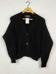 Buy online pre-used pre-loved 100% authentic & Original branded Primark (LS-18263) available in Pakistan. Top international brands avilable.