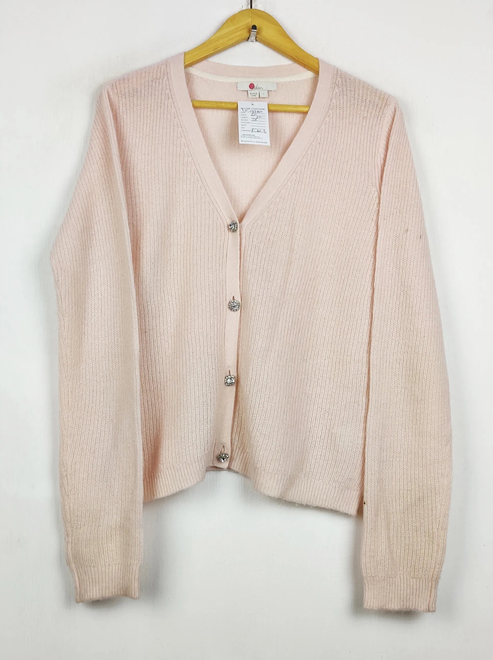 Buy online pre-used pre-loved 100% authentic & Original branded Boden (LS-18280) available in Pakistan. Top international brands avilable.