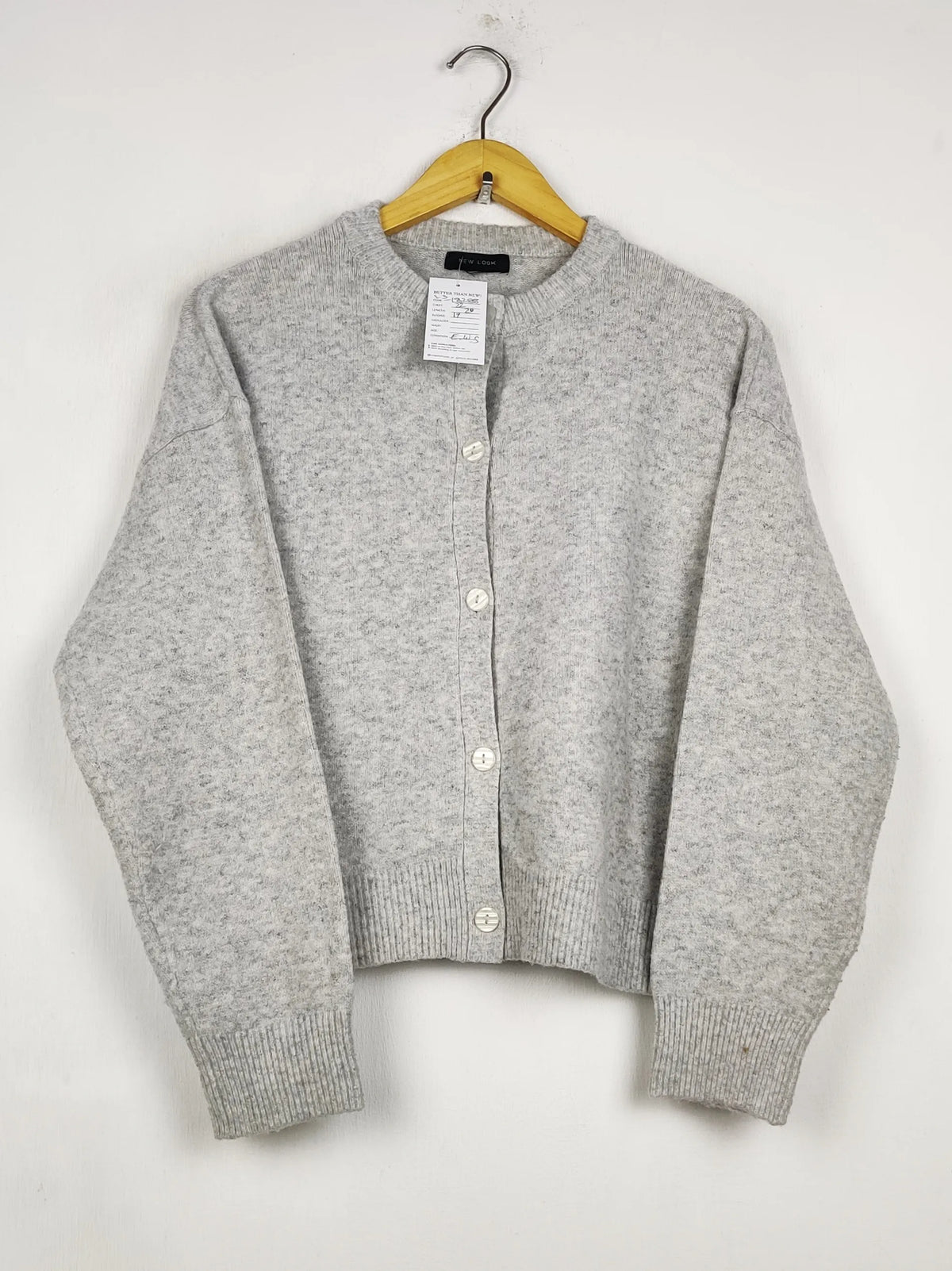 Buy online pre-used pre-loved 100% authentic & Original branded New Look (LS-18288) available in Pakistan. Top international brands avilable.