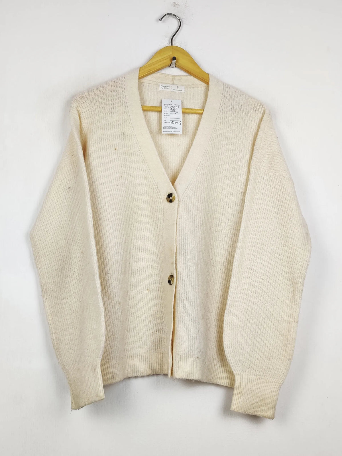Buy online pre-used pre-loved 100% authentic & Original branded Primark (LS-18293) available in Pakistan. Top international brands avilable.