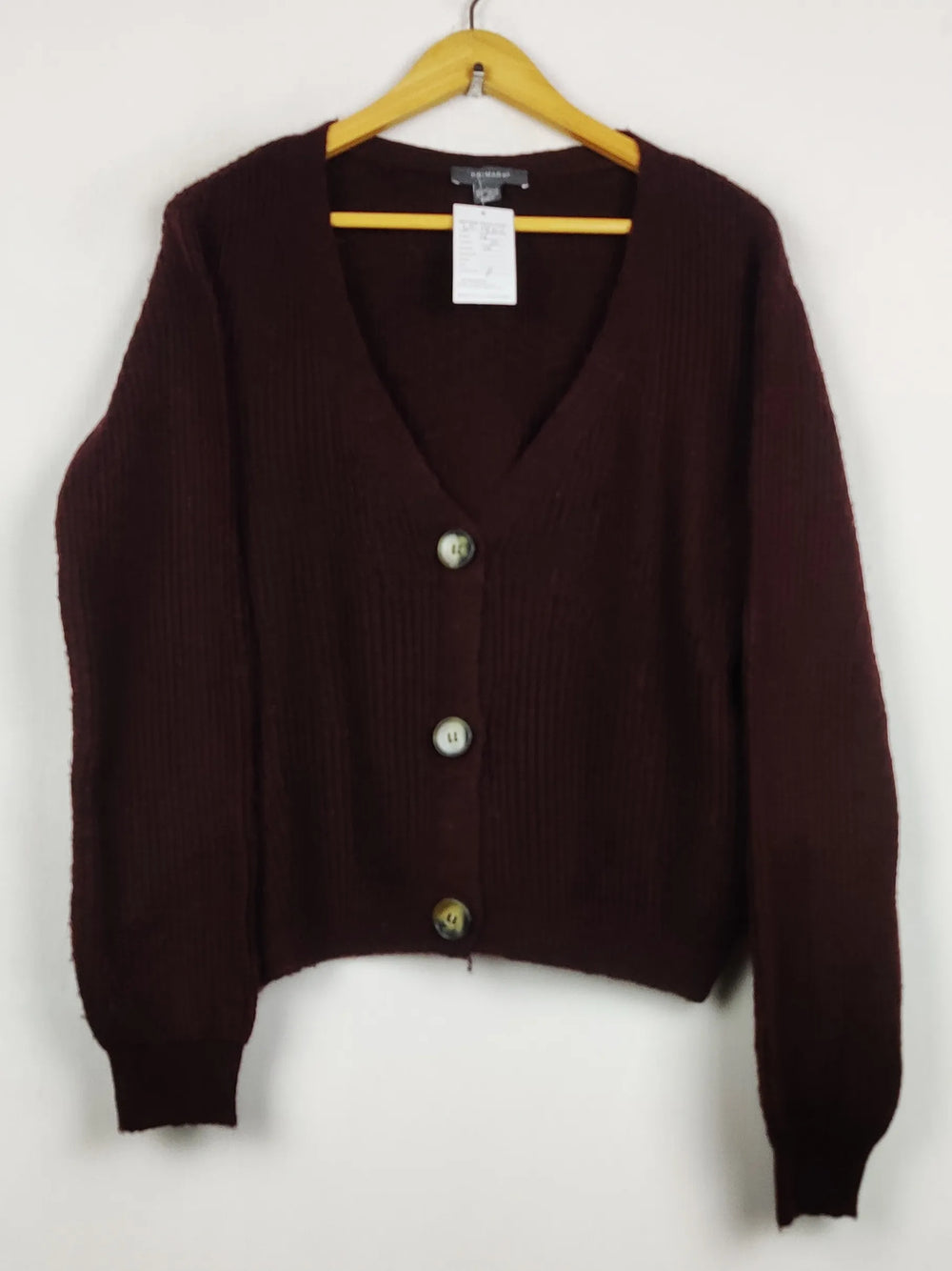 Buy online pre-used pre-loved 100% authentic & Original branded Primark (LS-18302) available in Pakistan. Top international brands avilable.