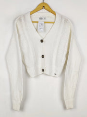 Buy online pre-used pre-loved 100% authentic & Original branded Hollister (LS-18304) available in Pakistan. Top international brands avilable.