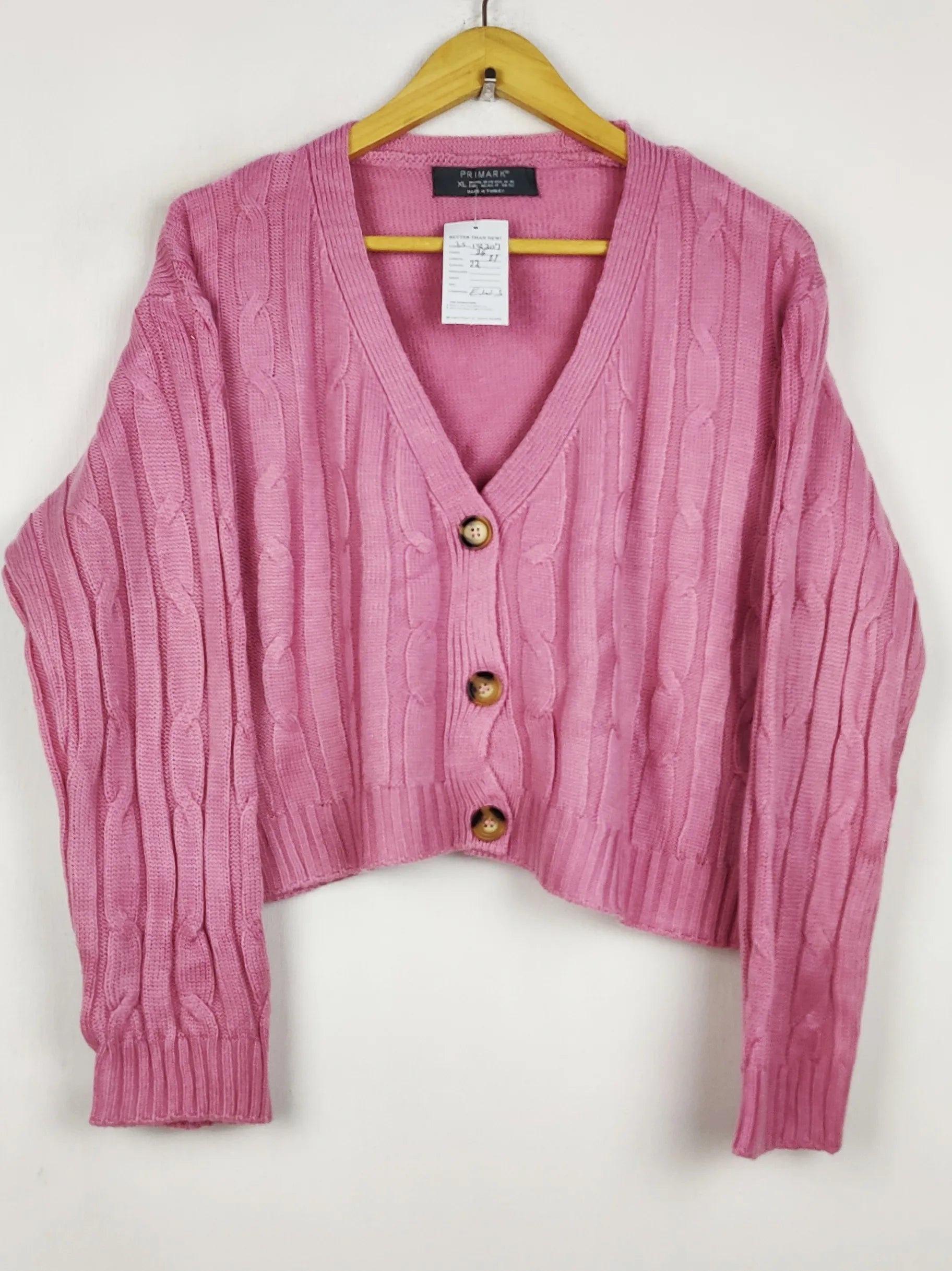 Buy online pre-used pre-loved 100% authentic & Original branded Primark (LS-18307) available in Pakistan. Top international brands avilable.