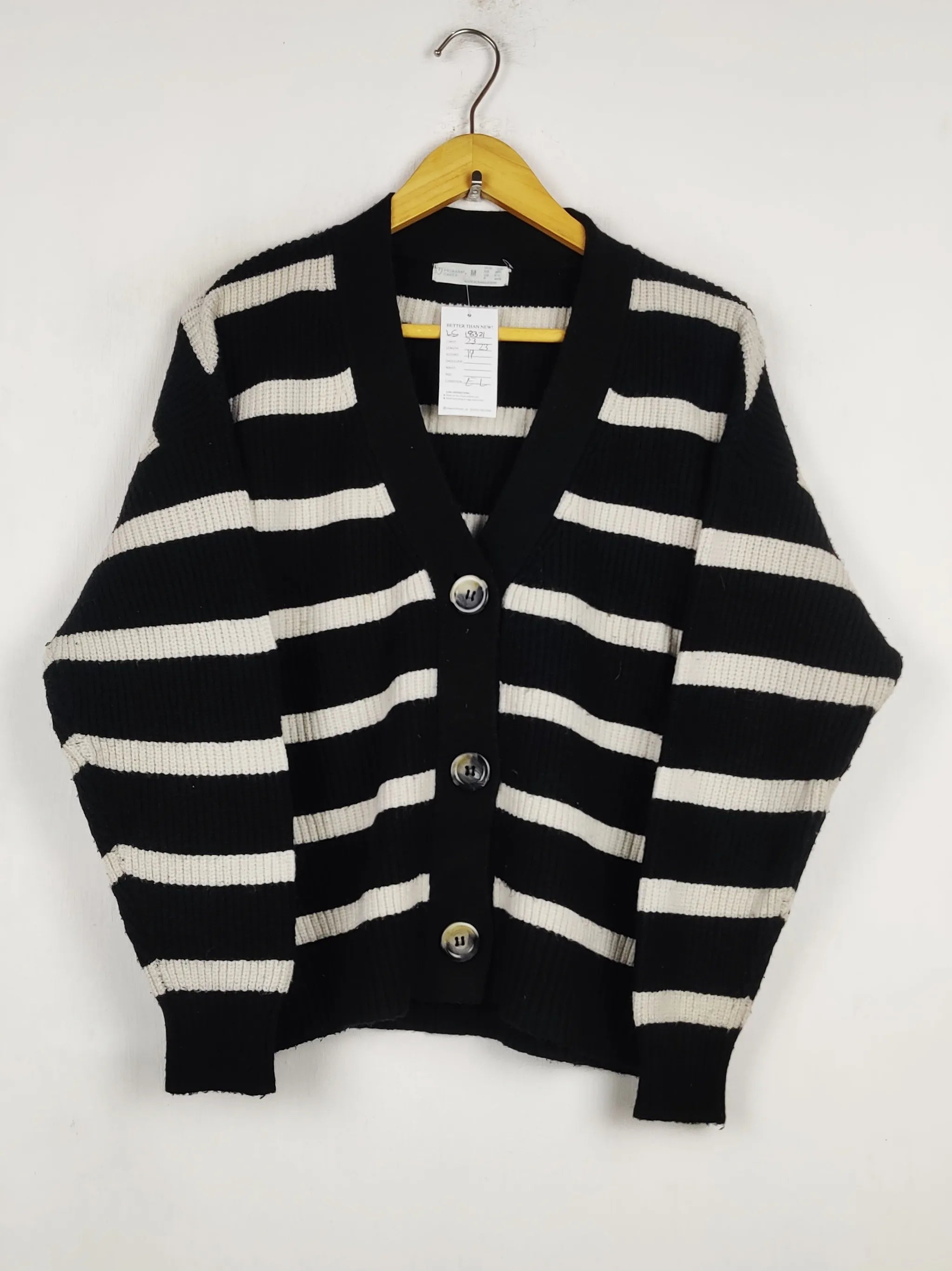 Buy online pre-used pre-loved 100% authentic & Original branded Primark (LS-18321) available in Pakistan. Top international brands avilable.