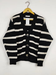 Buy online pre-used pre-loved 100% authentic & Original branded Primark (LS-18321) available in Pakistan. Top international brands avilable.