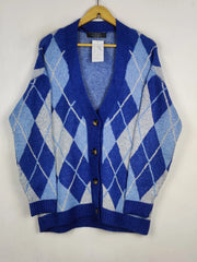 Buy online pre-used pre-loved 100% authentic & Original branded Primark (LS-18322) available in Pakistan. Top international brands avilable.