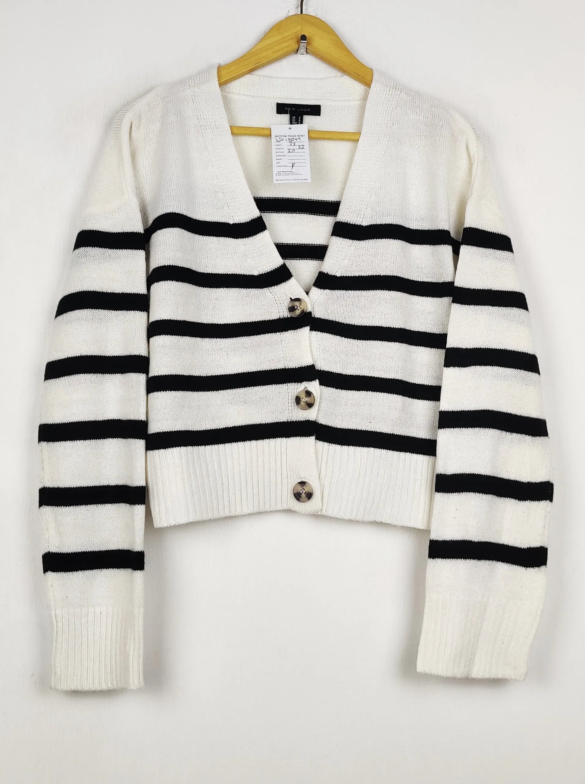 Buy online pre-used pre-loved 100% authentic & Original branded New Look (LS-18344) available in Pakistan. Top international brands avilable.
