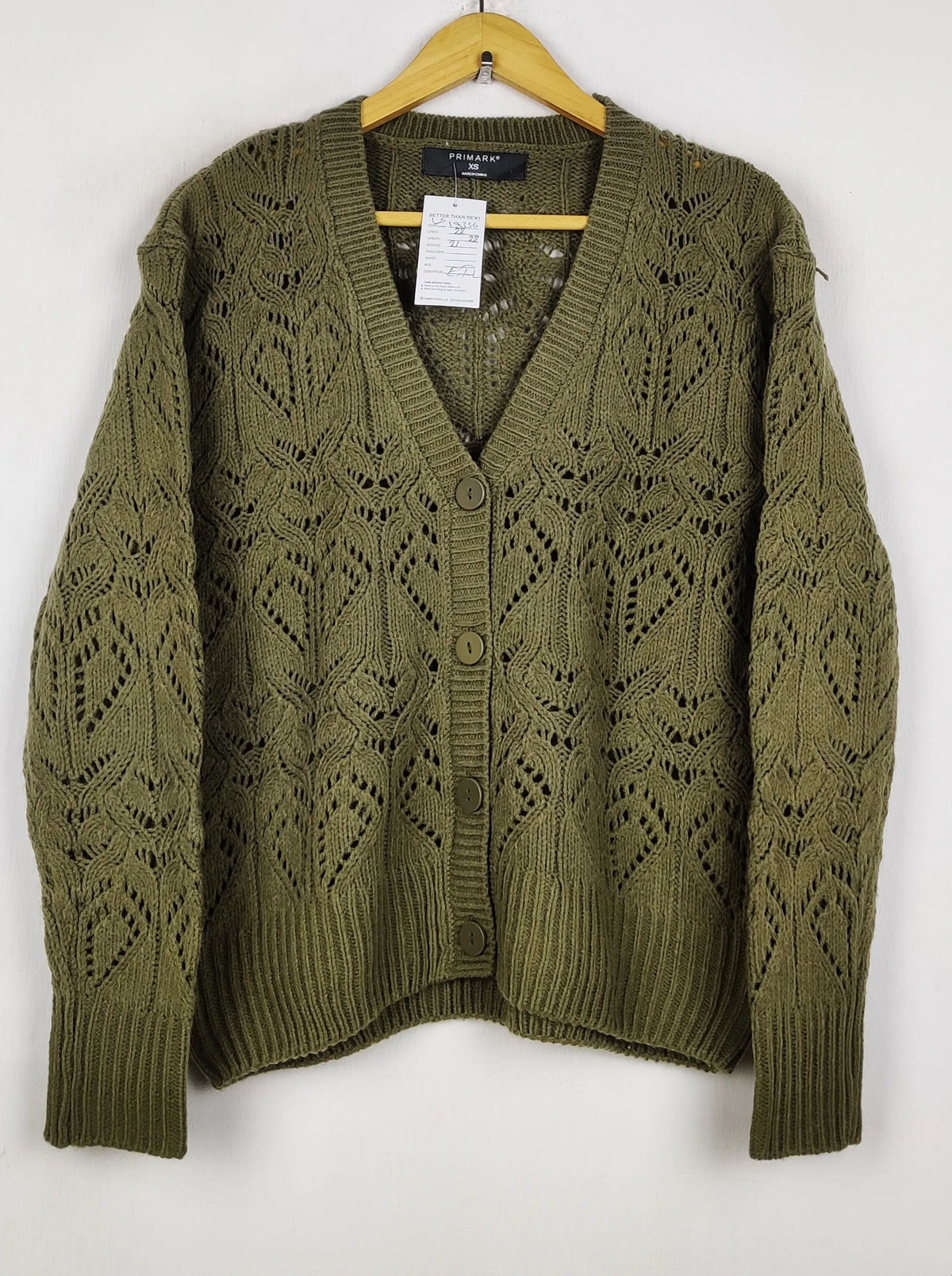 Buy online pre-used pre-loved 100% authentic & Original branded Marks & Spencer (LS-18356) available in Pakistan. Top international brands avilable.