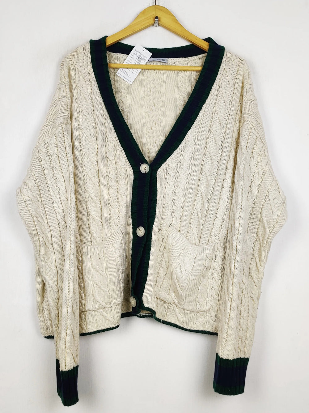 Buy online pre-used pre-loved 100% authentic & Original branded Zara (LS-18360) available in Pakistan. Top international brands avilable.