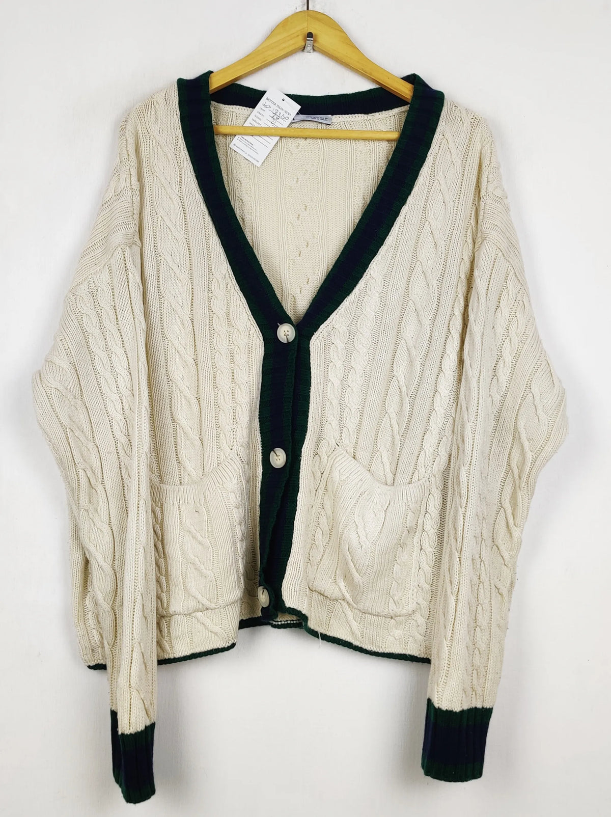 Buy online pre-used pre-loved 100% authentic & Original branded Zara (LS-18360) available in Pakistan. Top international brands avilable.