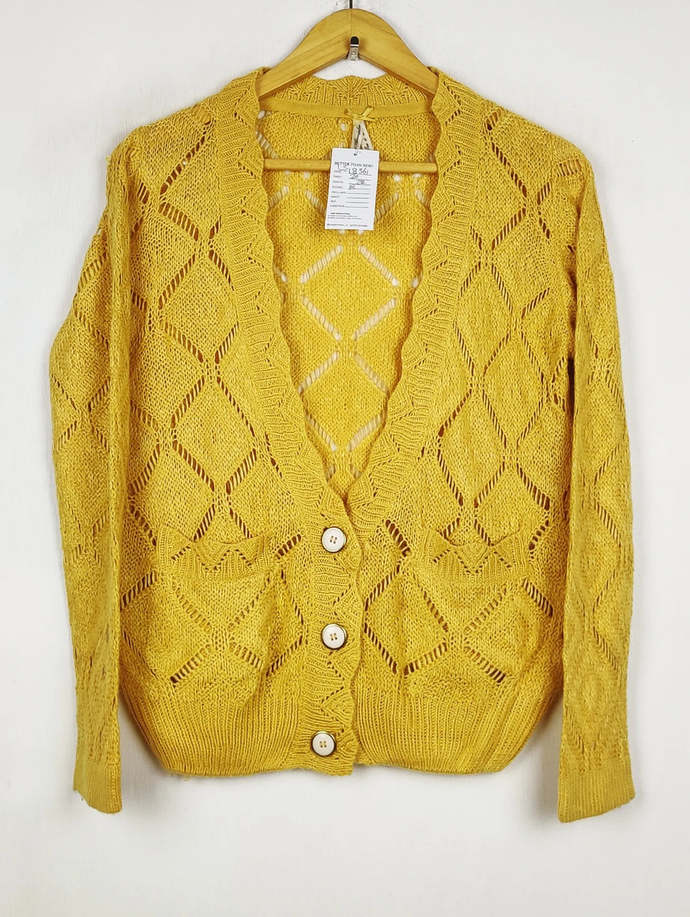 Buy online pre-used pre-loved 100% authentic & Original branded Atmosphere (LS-18361) available in Pakistan. Top international brands avilable.