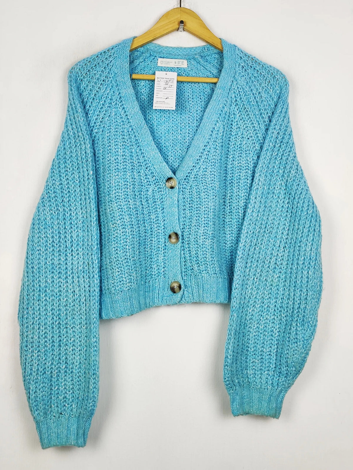 Buy online pre-used pre-loved 100% authentic & Original branded Primark (LS-18373) available in Pakistan. Top international brands avilable.