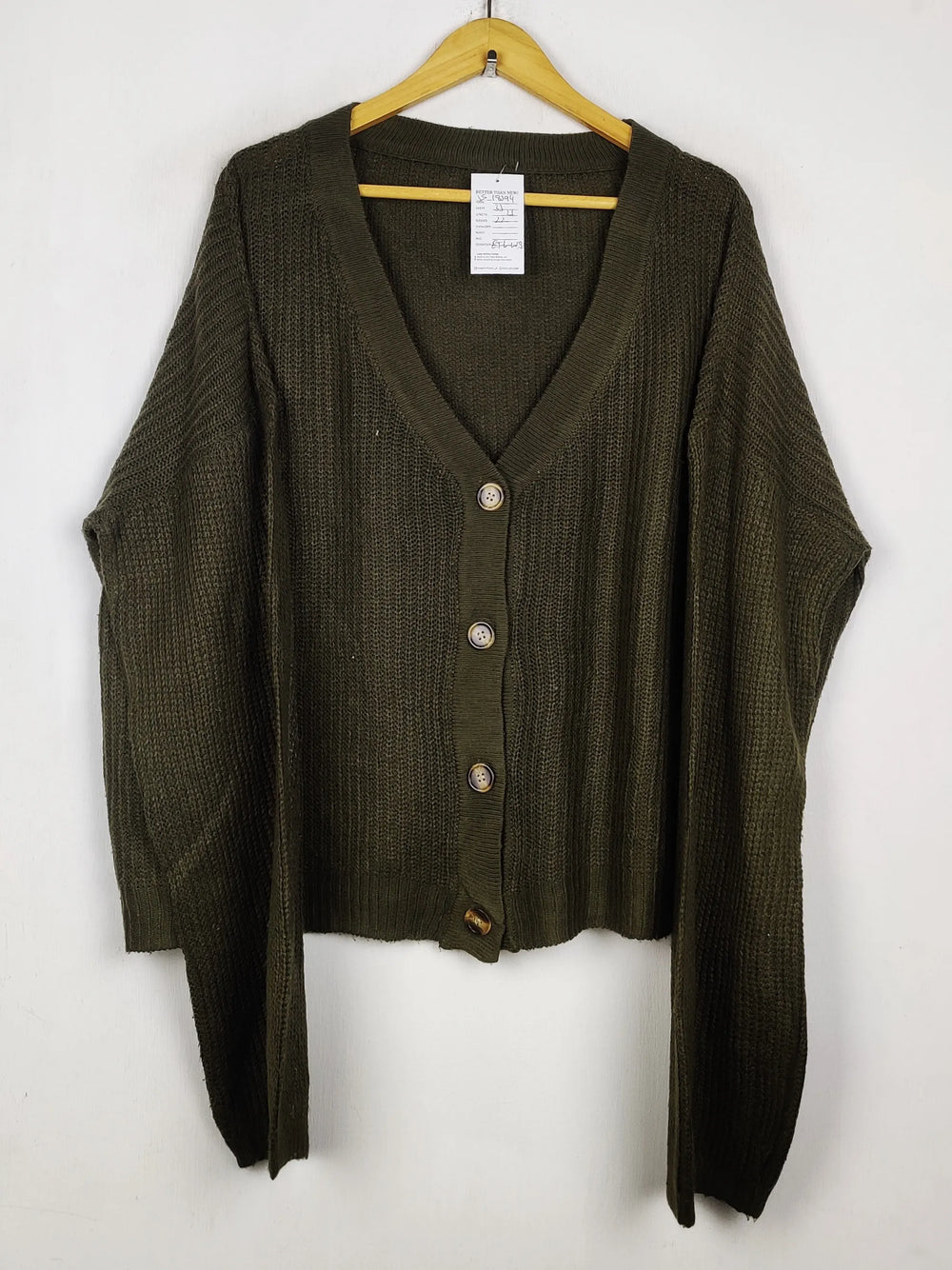 Buy online pre-used pre-loved 100% authentic & Original branded Unknown Brand (LS-18394) available in Pakistan. Top international brands avilable.