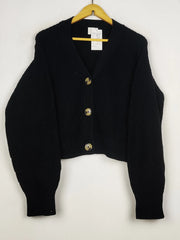 Buy online pre-used pre-loved 100% authentic & Original branded H&M (LS-18400) available in Pakistan. Top international brands avilable.