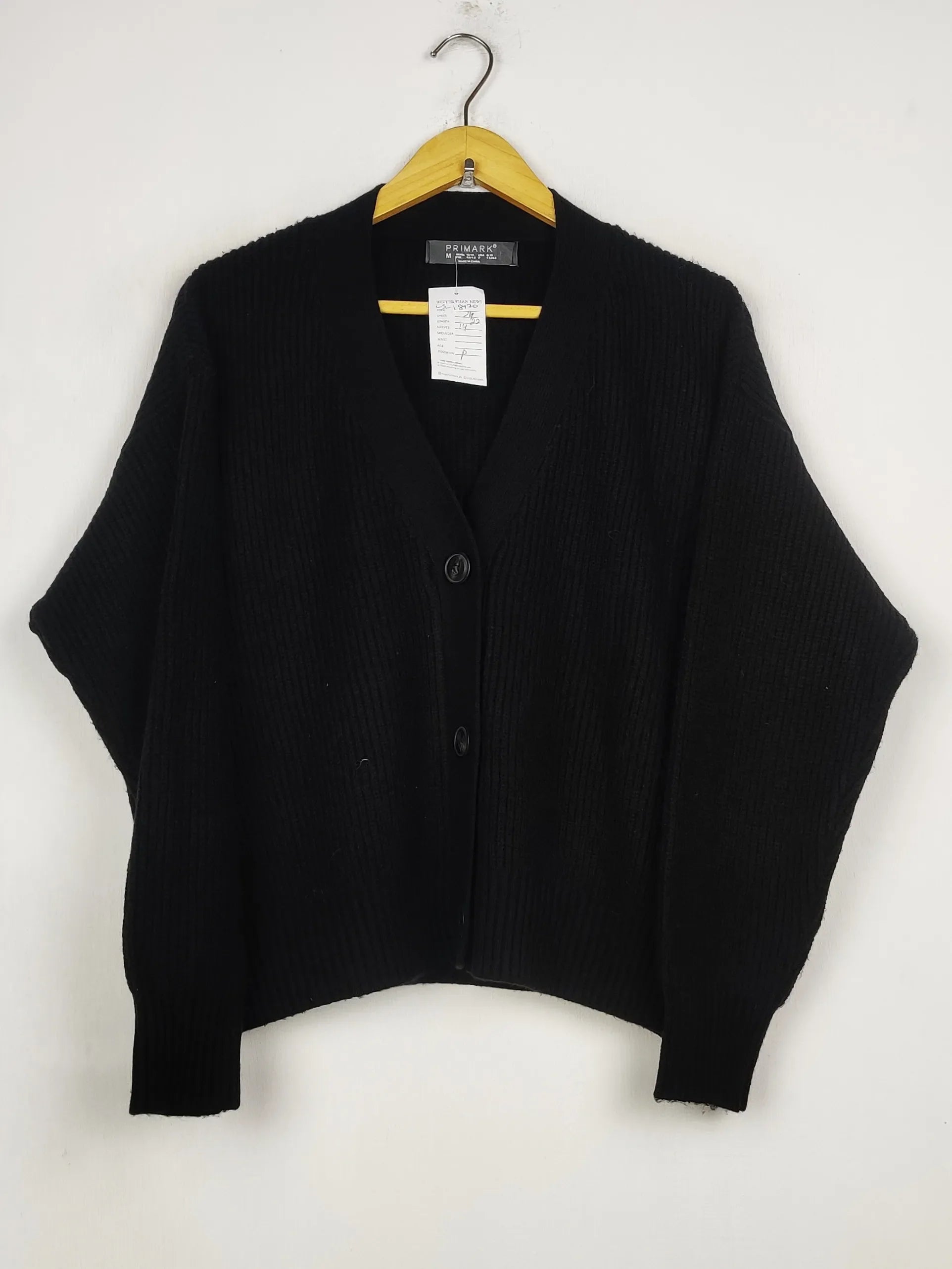 Buy online pre-used pre-loved 100% authentic & Original branded Primark (LS-18420) available in Pakistan. Top international brands avilable.