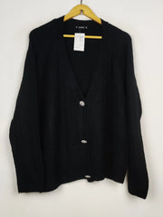Buy online pre-used pre-loved 100% authentic & Original branded Dunnes Stores (LS-18429) available in Pakistan. Top international brands avilable.