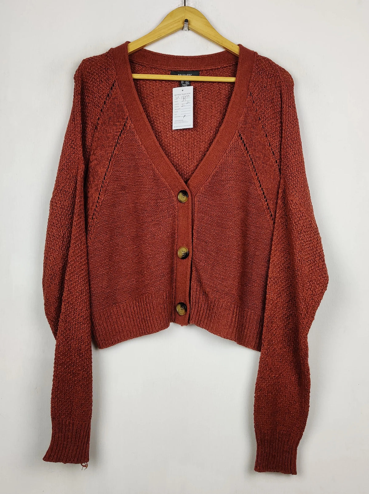 Buy online pre-used pre-loved 100% authentic & Original branded Primark (LS-18443) available in Pakistan. Top international brands avilable.