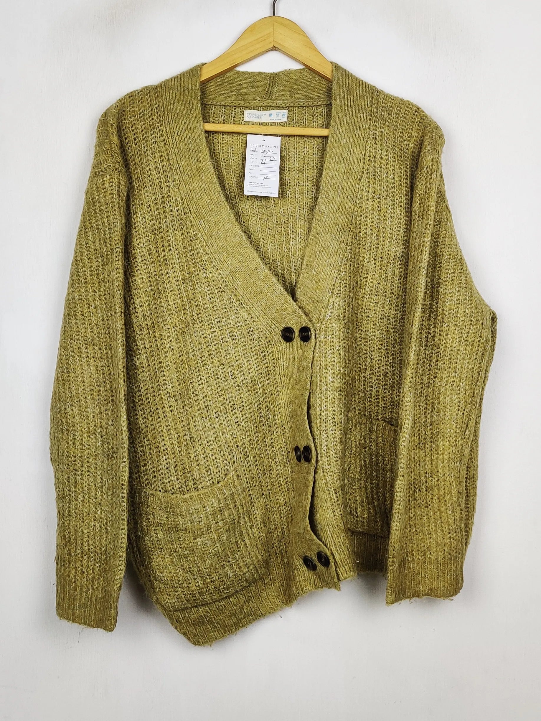 Buy online pre-used pre-loved 100% authentic & Original branded Primark (LS-18445) available in Pakistan. Top international brands avilable.
