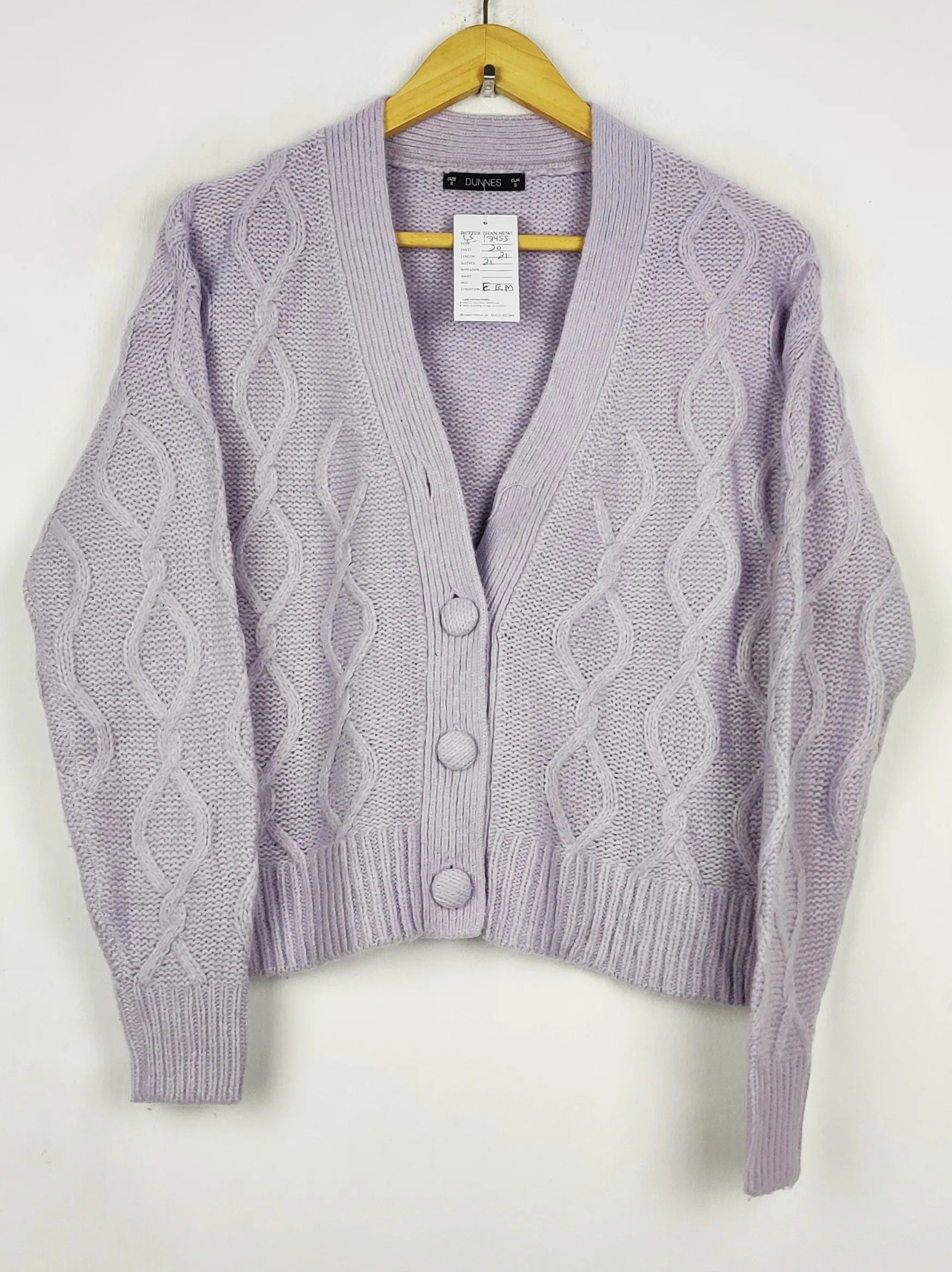 Buy online pre-used pre-loved 100% authentic & Original branded Dunnes Stores (LS-18455) available in Pakistan. Top international brands avilable.