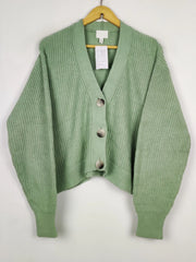 Buy online pre-used pre-loved 100% authentic & Original branded H&M (LS-18457) available in Pakistan. Top international brands avilable.