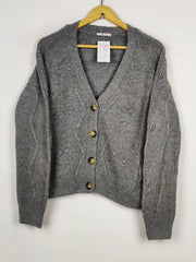 Buy online pre-used pre-loved 100% authentic & Original branded Tu (LS-18466) available in Pakistan. Top international brands avilable.
