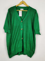 Buy online pre-used pre-loved 100% authentic & Original branded Maternity (LS-18486) available in Pakistan. Top international brands avilable.