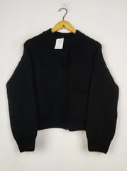 Buy online pre-used pre-loved 100% authentic & Original branded Primark (LS-18504) available in Pakistan. Top international brands avilable.