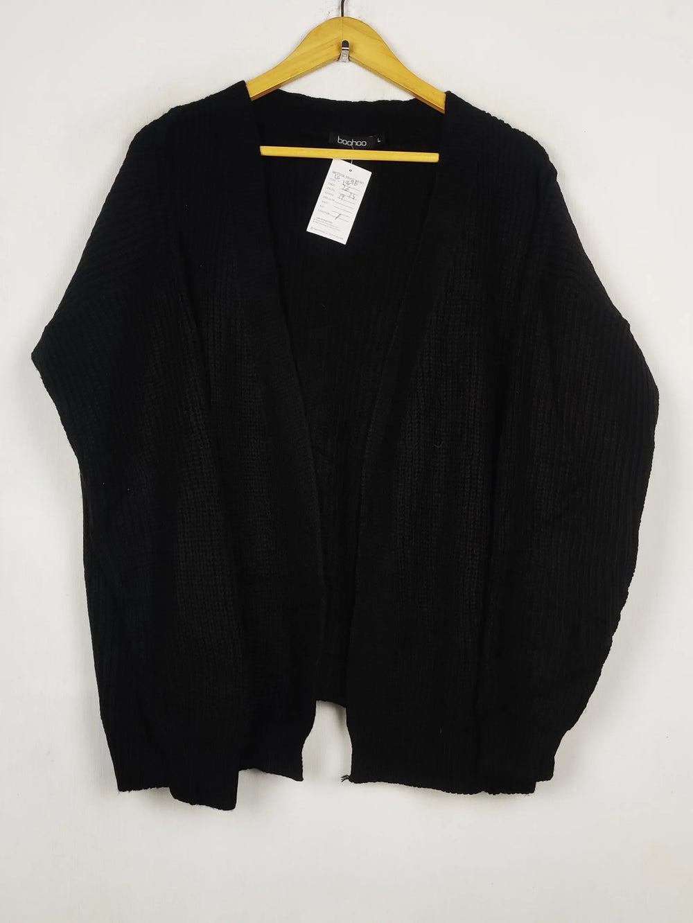 Buy online pre-used pre-loved 100% authentic & Original branded Boohoo (LS-18516) available in Pakistan. Top international brands avilable.