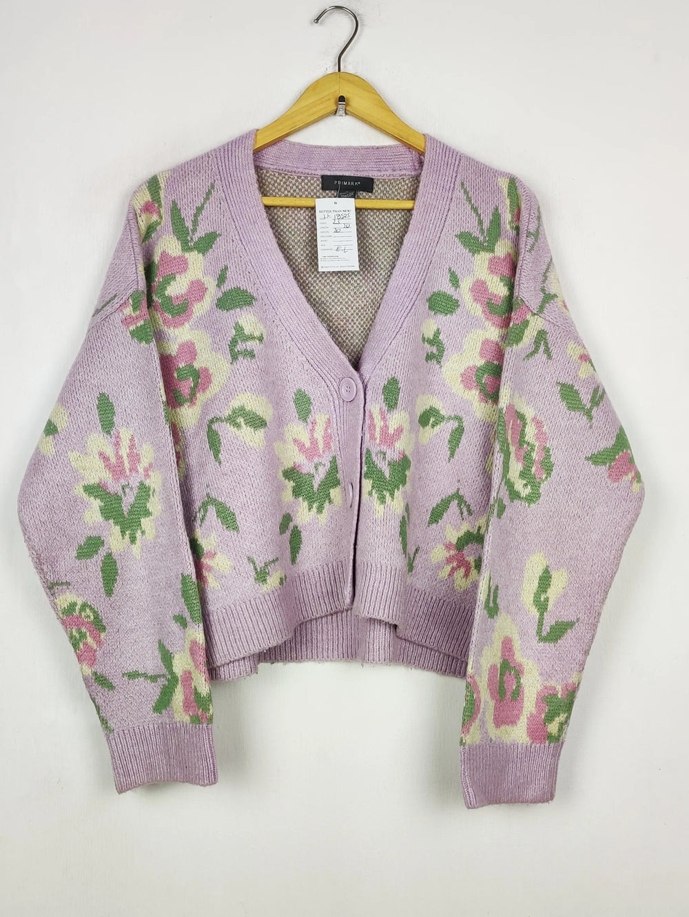 Buy online pre-used pre-loved 100% authentic & Original branded Primark (LS-18525) available in Pakistan. Top international brands avilable.