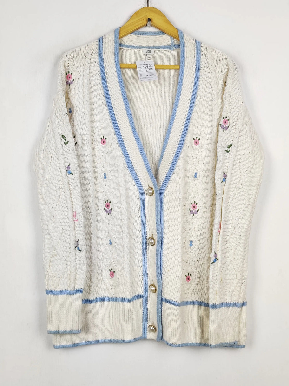 Buy online pre-used pre-loved 100% authentic & Original branded River Island (LS-18529) available in Pakistan. Top international brands avilable.