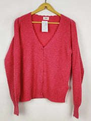 Buy online pre-used pre-loved 100% authentic & Original branded Hush (LS-18532) available in Pakistan. Top international brands avilable.