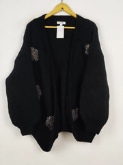 Buy online pre-used pre-loved 100% authentic & Original branded Chilli & Charm (LS-18537) available in Pakistan. Top international brands avilable.