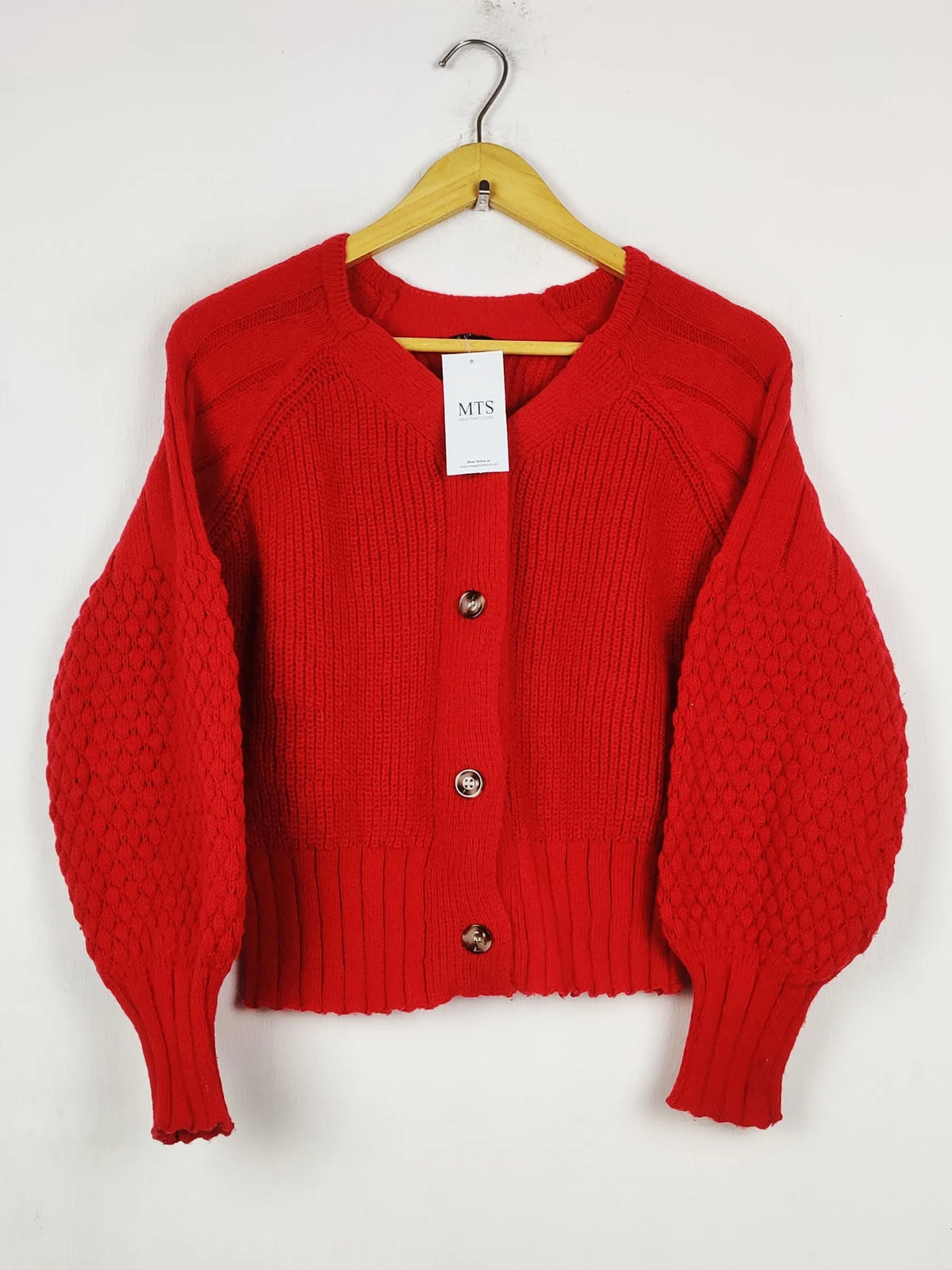 Buy online pre-used pre-loved 100% authentic & Original branded Shein (LS-18549) available in Pakistan. Top international brands avilable.