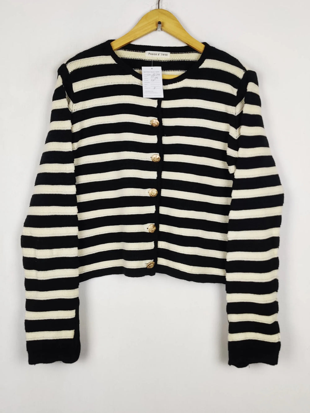 Buy online pre-used pre-loved 100% authentic & Original branded Peace Love (LS-18565) available in Pakistan. Top international brands avilable.
