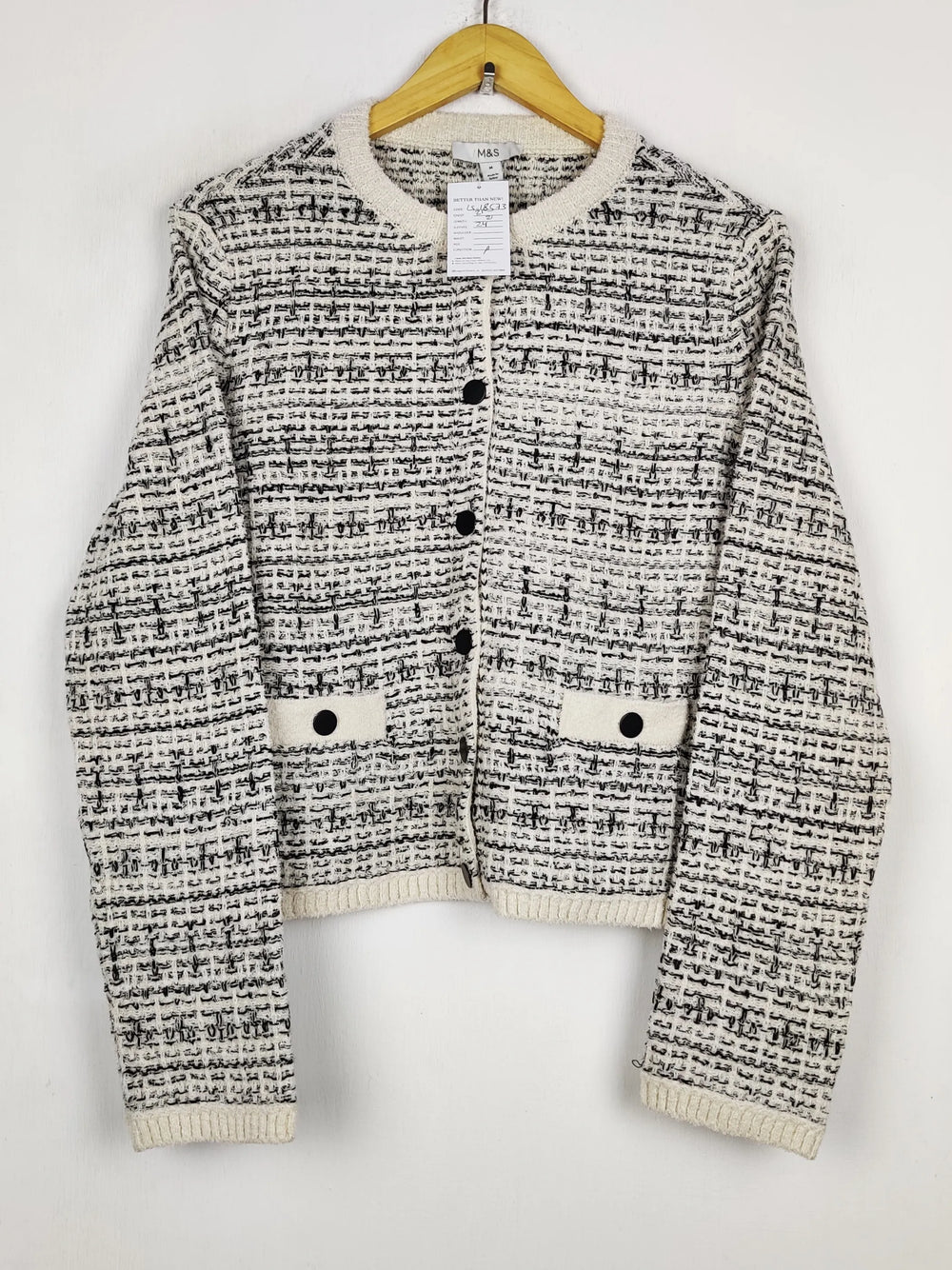 Buy online pre-used pre-loved 100% authentic & Original branded Marks & Spencer (LS-18573) available in Pakistan. Top international brands avilable.