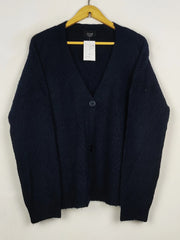 Buy online pre-used pre-loved 100% authentic & Original branded Gina (LS-18588) available in Pakistan. Top international brands avilable.