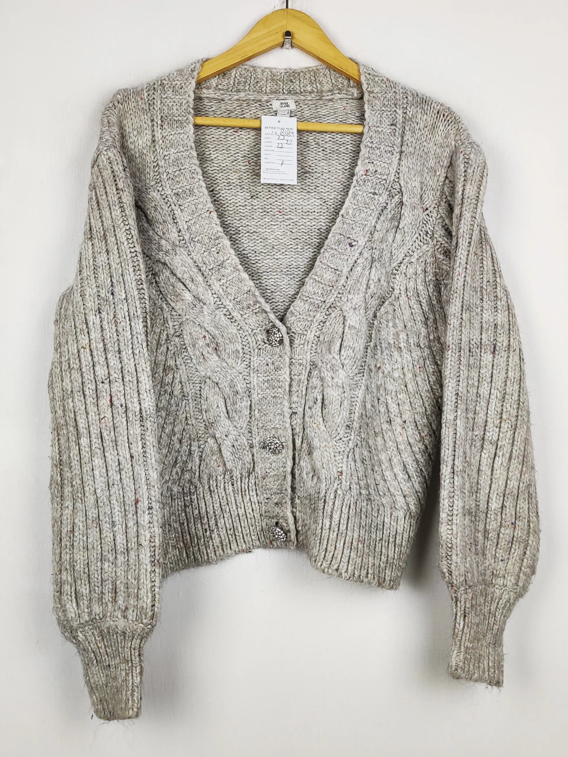 Buy online pre-used pre-loved 100% authentic & Original branded River Island (LS-18589) available in Pakistan. Top international brands avilable.