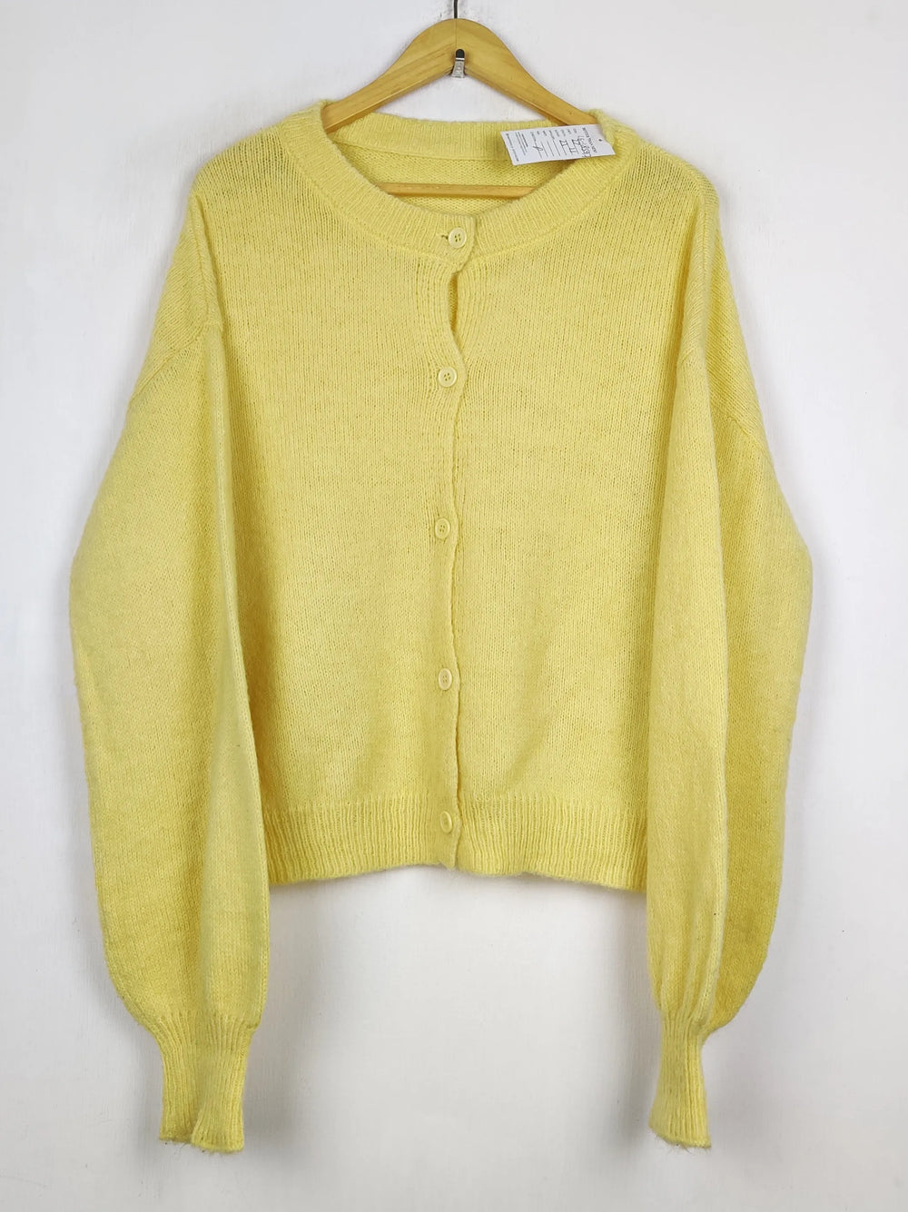 Buy online pre-used pre-loved 100% authentic & Original branded Shein (LS-18597) available in Pakistan. Top international brands avilable.