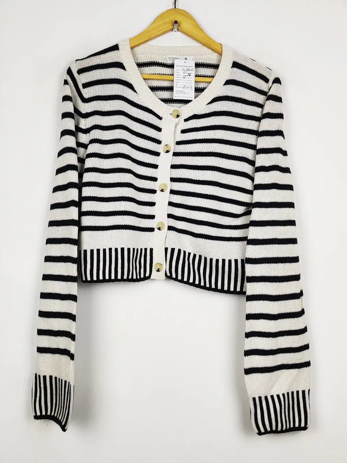 Buy online pre-used pre-loved 100% authentic & Original branded Primark (LS-18605) available in Pakistan. Top international brands avilable.