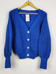 Buy online pre-used pre-loved 100% authentic & Original branded Shein (LS-18606) available in Pakistan. Top international brands avilable.