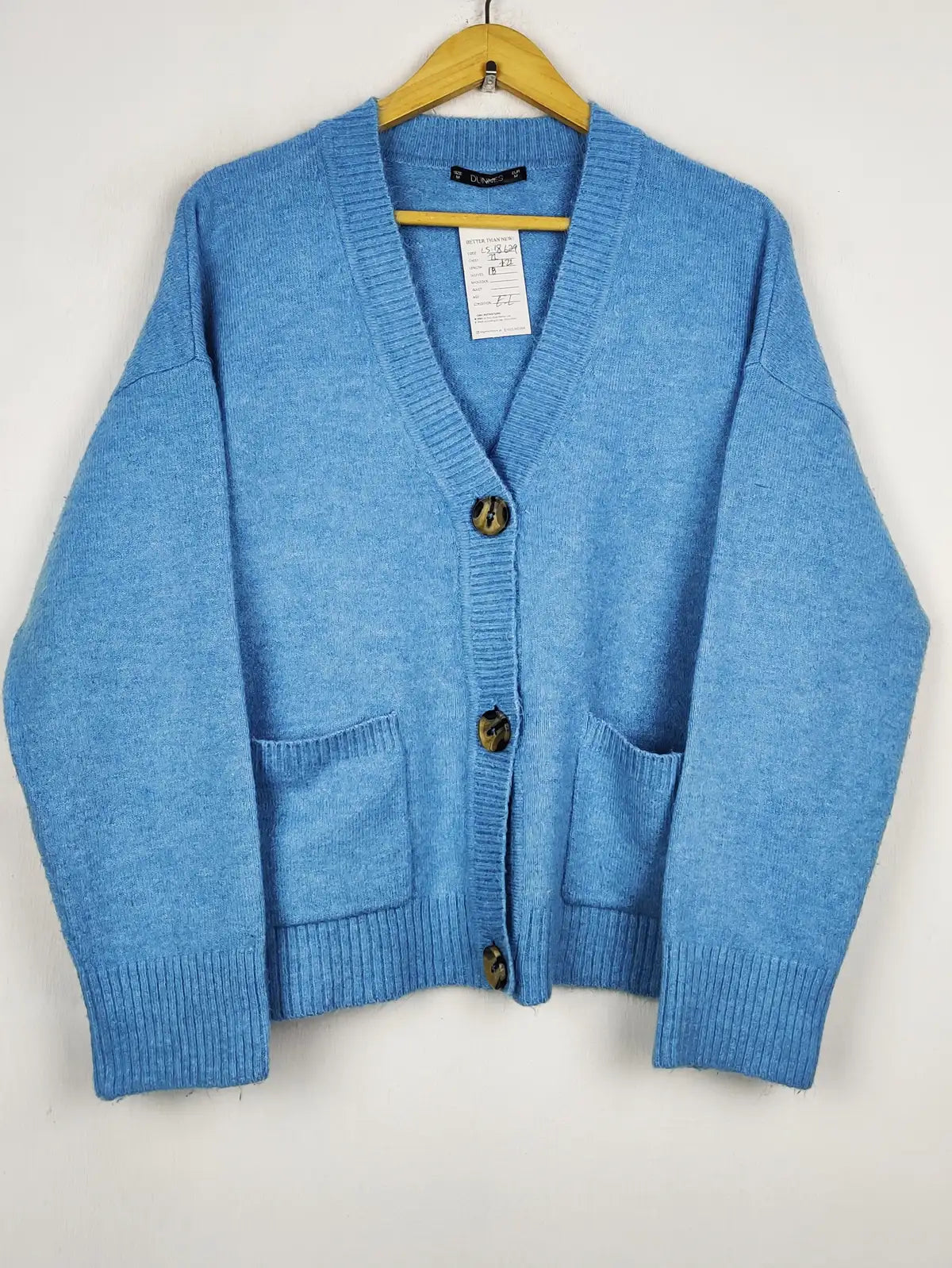 Buy online pre-used pre-loved 100% authentic & Original branded Dunnes Stores (LS-18629) available in Pakistan. Top international brands avilable.