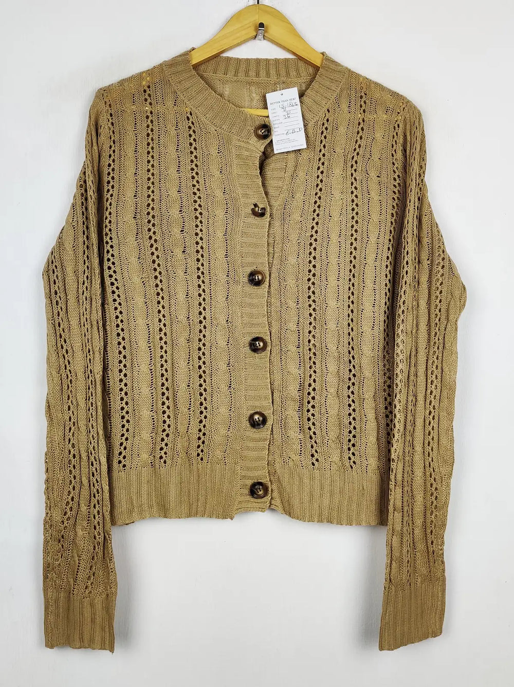 Buy online pre-used pre-loved 100% authentic & Original branded Unknown Brand (LS-18630) available in Pakistan. Top international brands avilable.