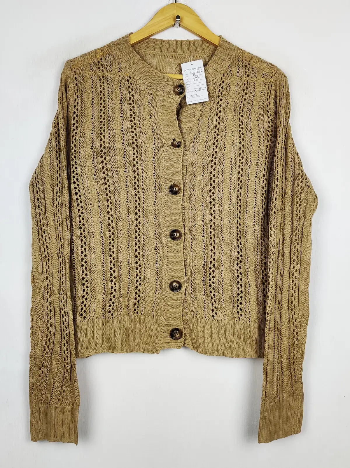 Buy online pre-used pre-loved 100% authentic & Original branded Unknown Brand (LS-18630) available in Pakistan. Top international brands avilable.