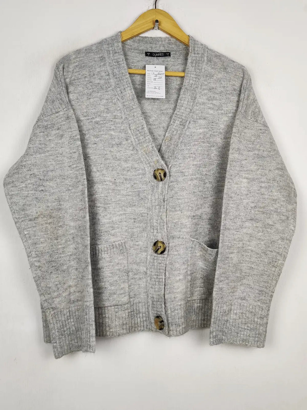 Buy online pre-used pre-loved 100% authentic & Original branded Dunnes Stores (LS-18644) available in Pakistan. Top international brands avilable.