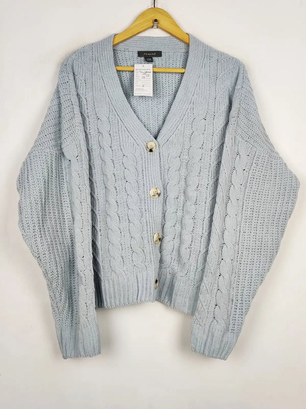 Buy online pre-used pre-loved 100% authentic & Original branded Primark (LS-18646) available in Pakistan. Top international brands avilable.