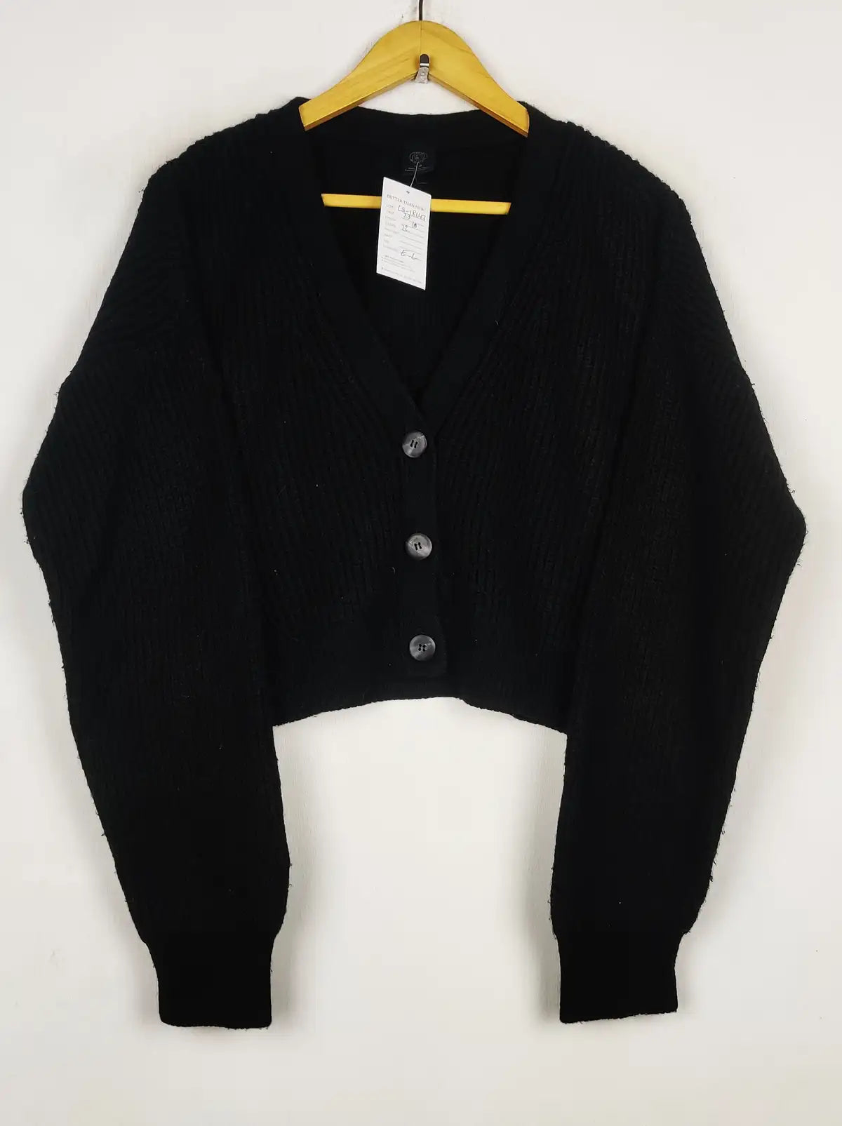 Buy online pre-used pre-loved 100% authentic & Original branded Urban Bliss (LS-18647) available in Pakistan. Top international brands avilable.