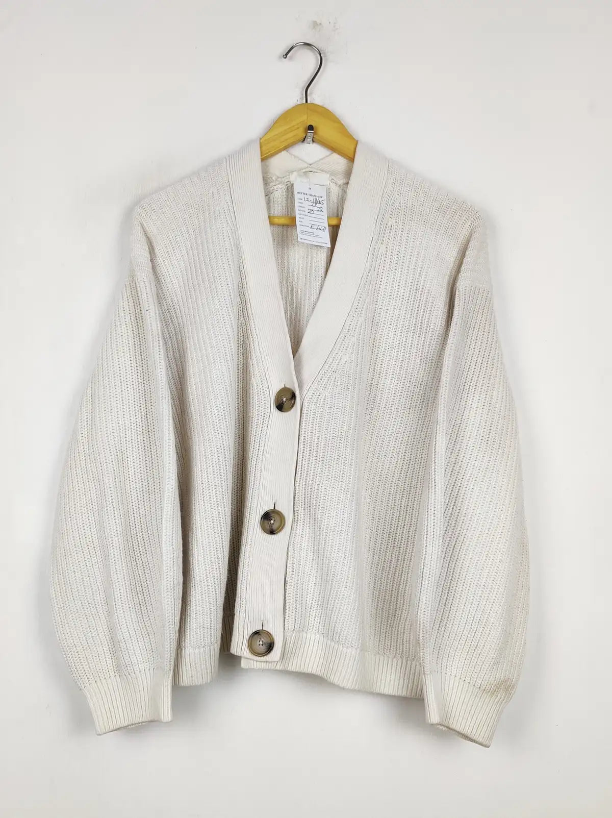 Buy online pre-used pre-loved 100% authentic & Original branded H&M (LS-18665) available in Pakistan. Top international brands avilable.