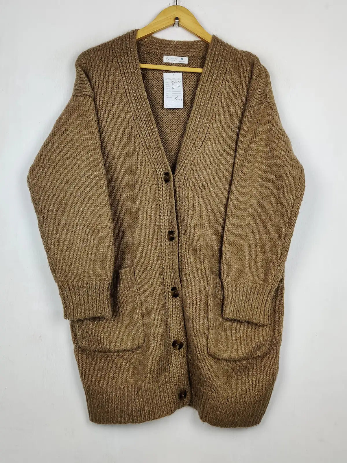Buy online pre-used pre-loved 100% authentic & Original branded Primark (LS-18677) available in Pakistan. Top international brands avilable.