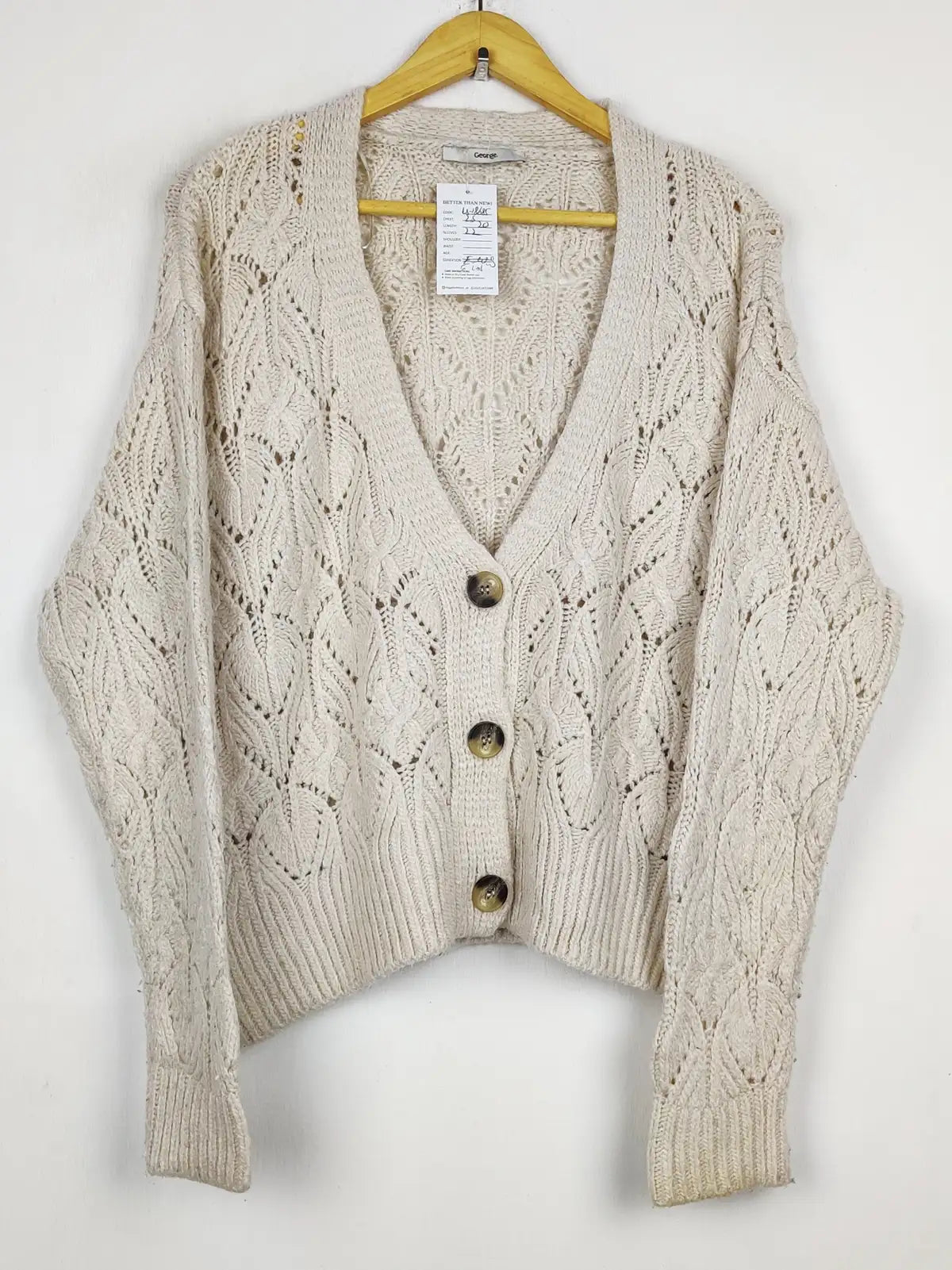 Buy online pre-used pre-loved 100% authentic & Original branded George (LS-18685) available in Pakistan. Top international brands avilable.